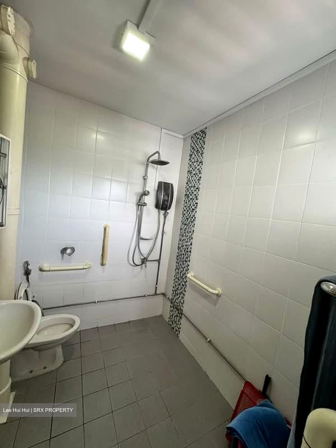 Blk 206 Clementi Avenue 6 (Clementi), HDB Executive #537677651